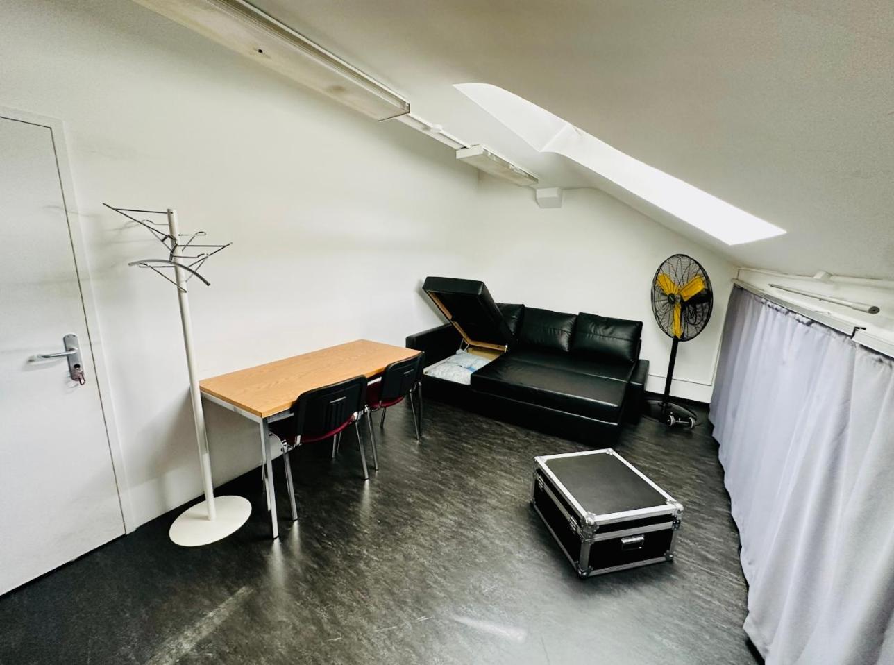Raum Und Zeit Apartment Zurich Exterior photo